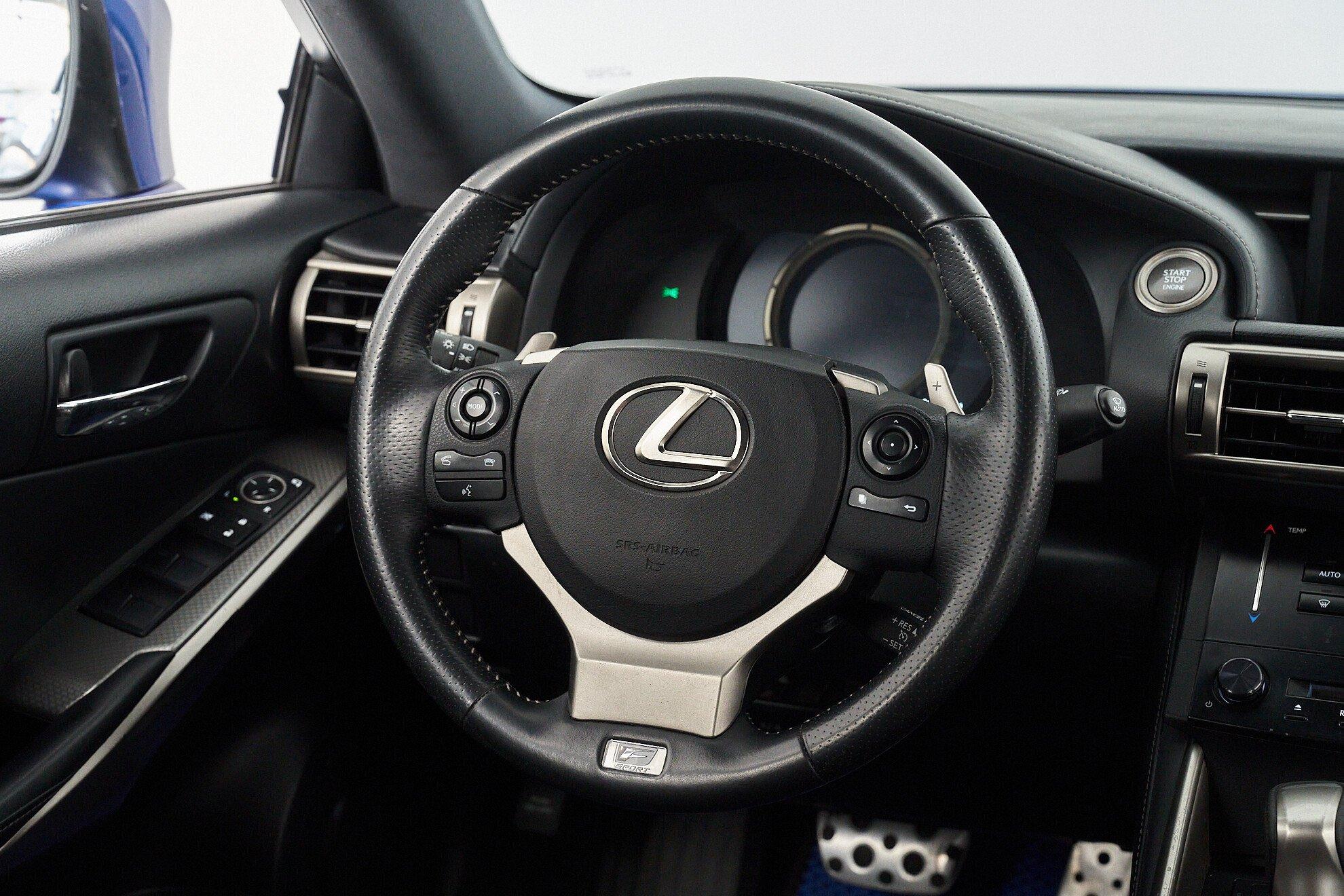 Lexus IS 2014, синий