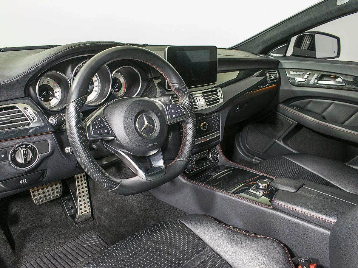 Mercedes-Benz CLS 2016, серый