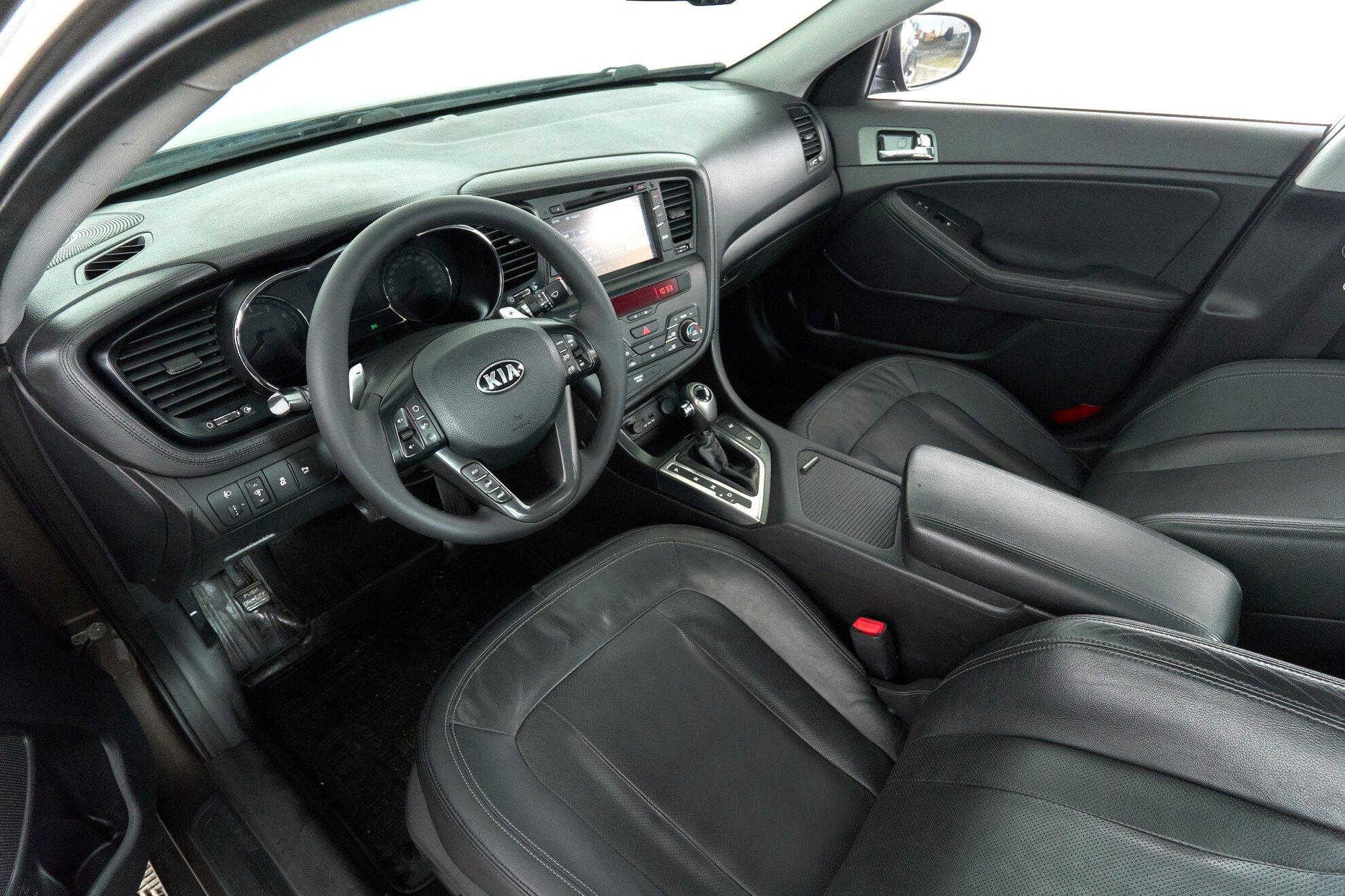 Kia Optima 2012, коричневый