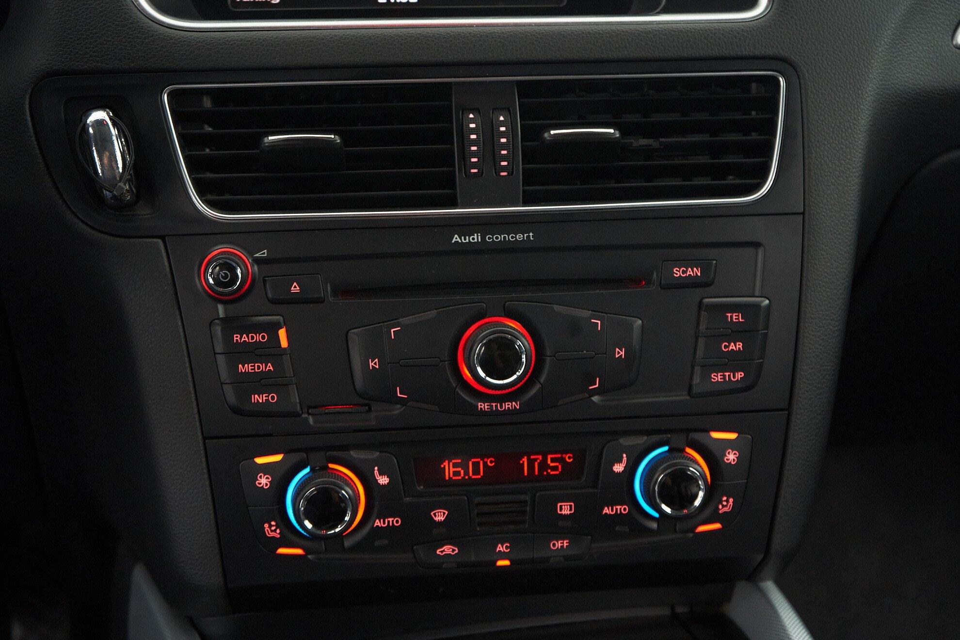 Audi Q5 2010, белый