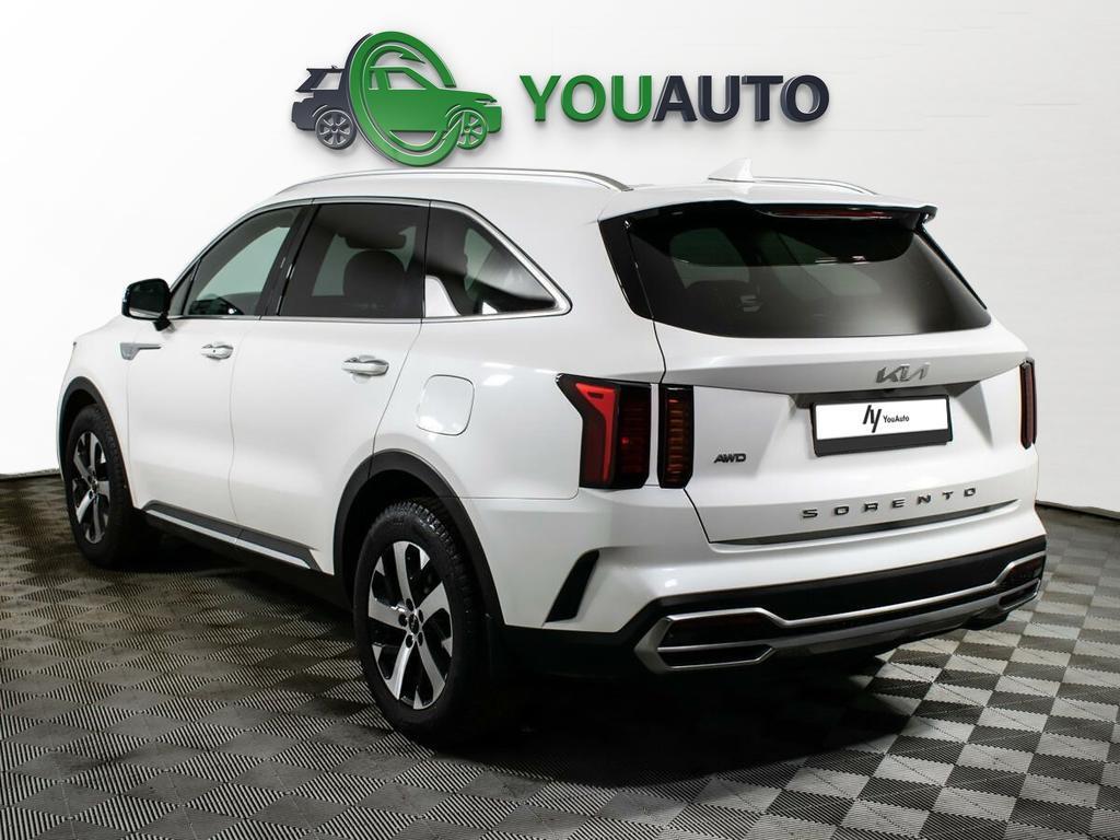 Kia Sorento 2022, белый