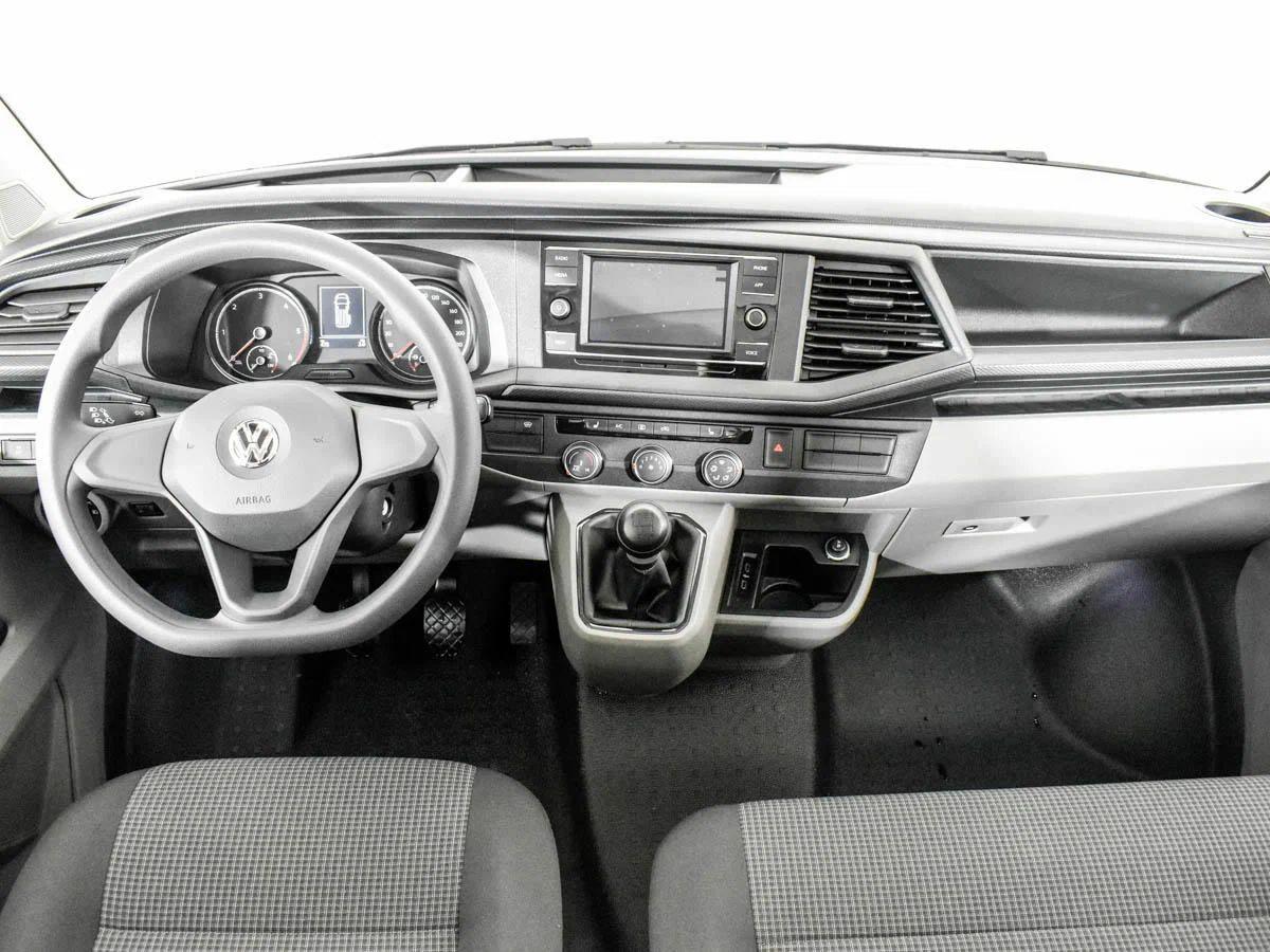 Volkswagen Transporter 2020, белый