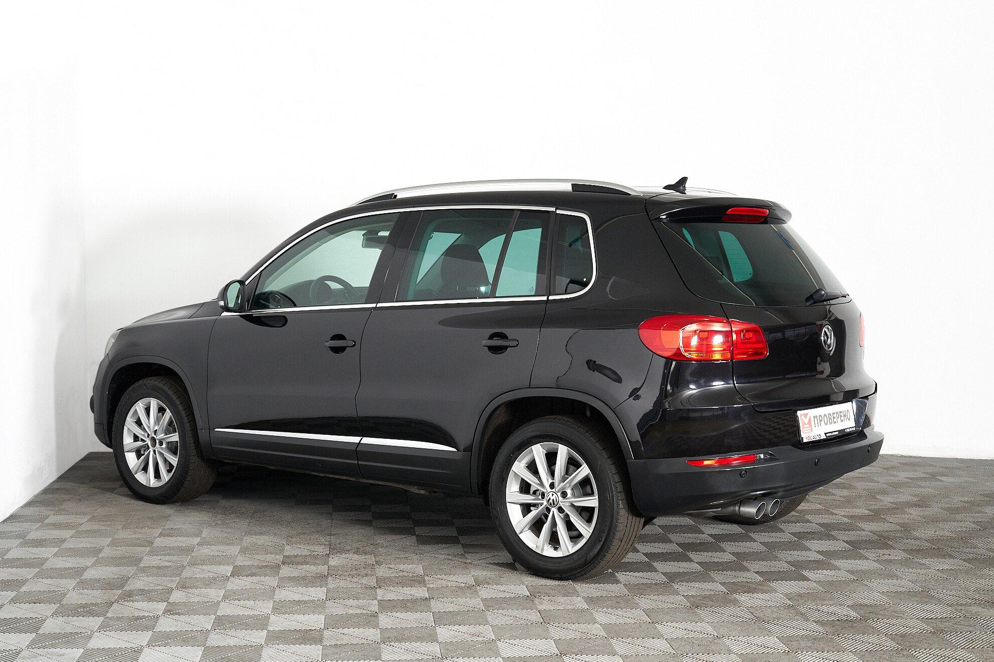 Volkswagen Tiguan 2012, черный