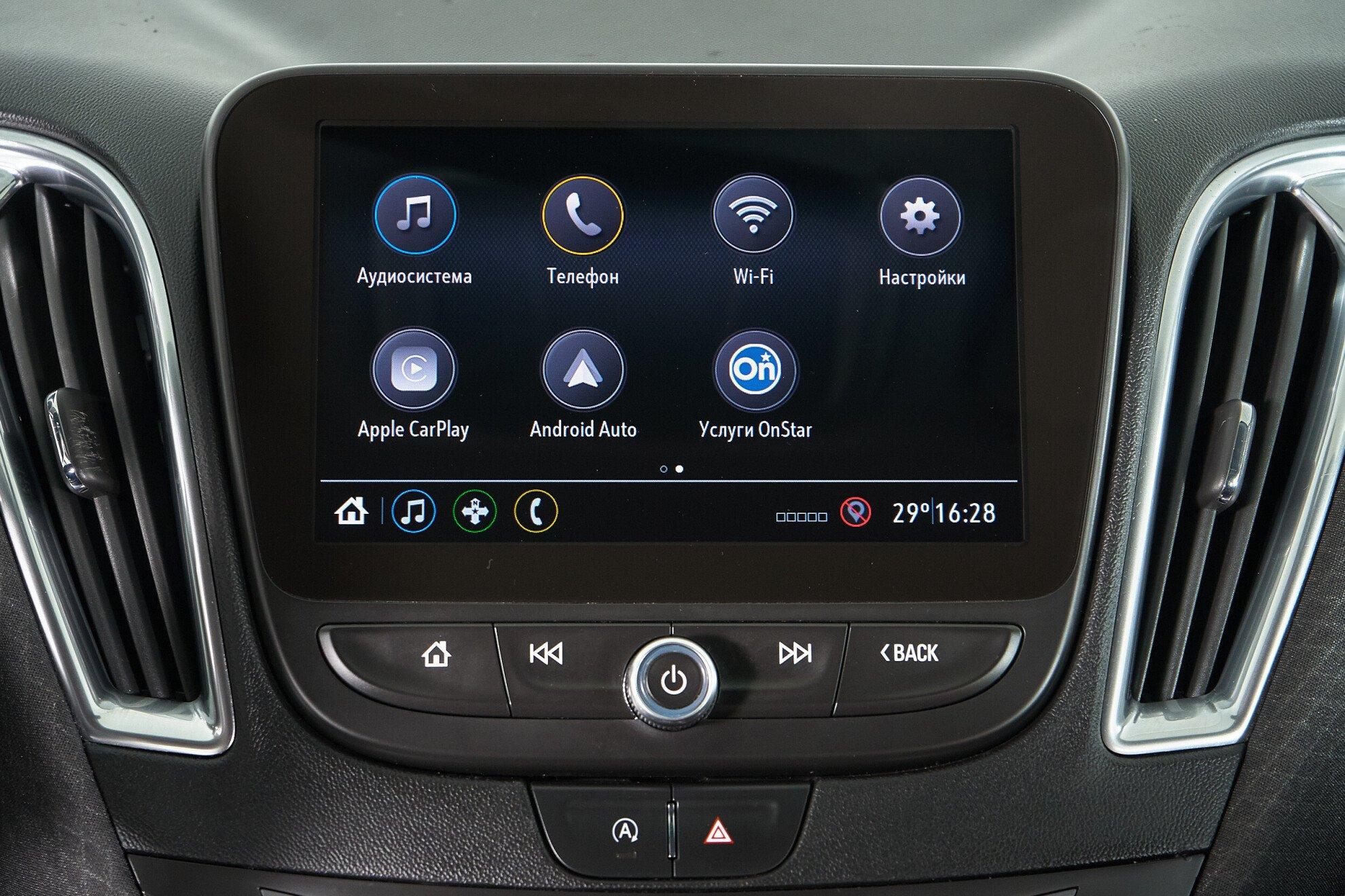 Chevrolet Malibu 2020, черный