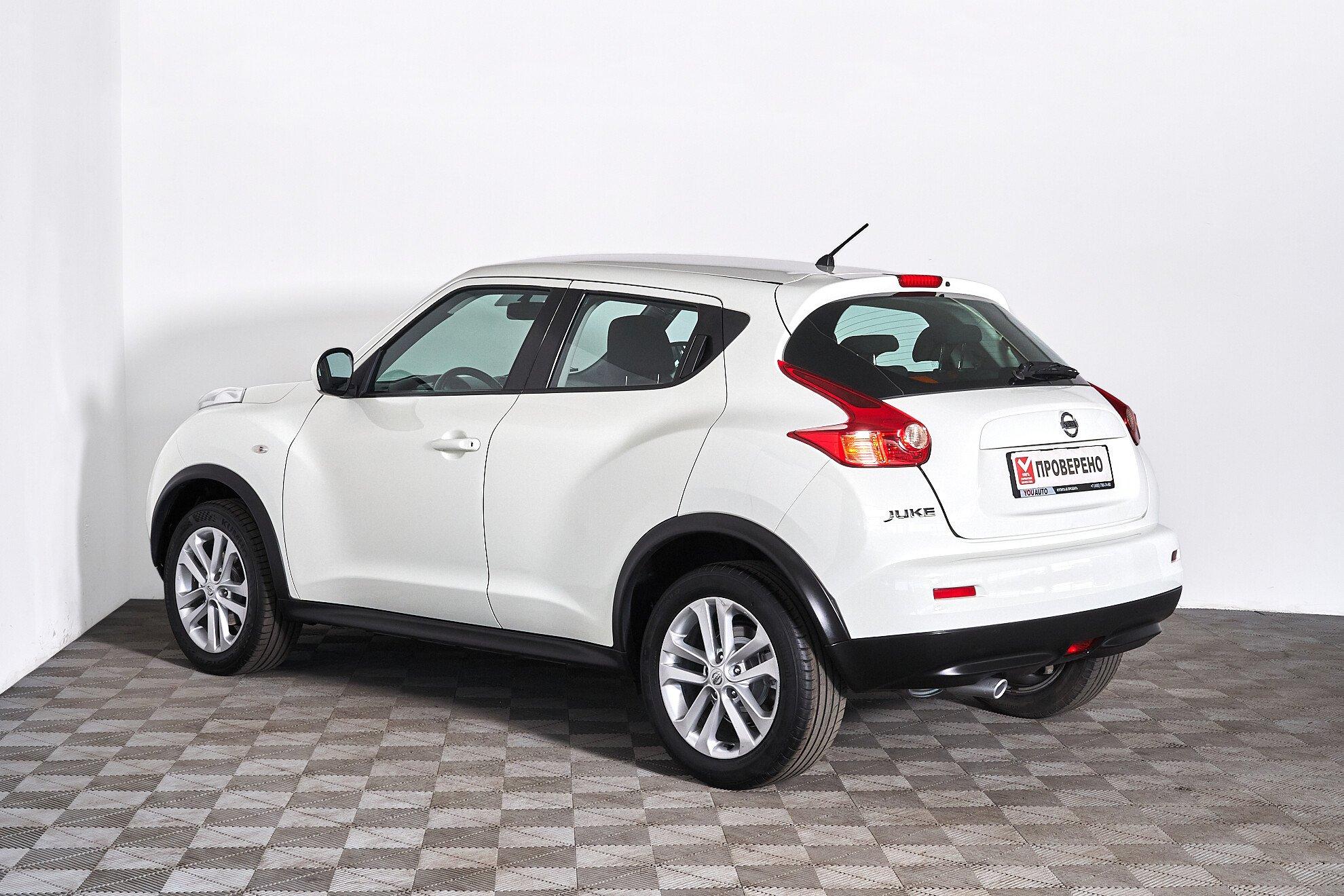 Nissan Juke 2014, белый