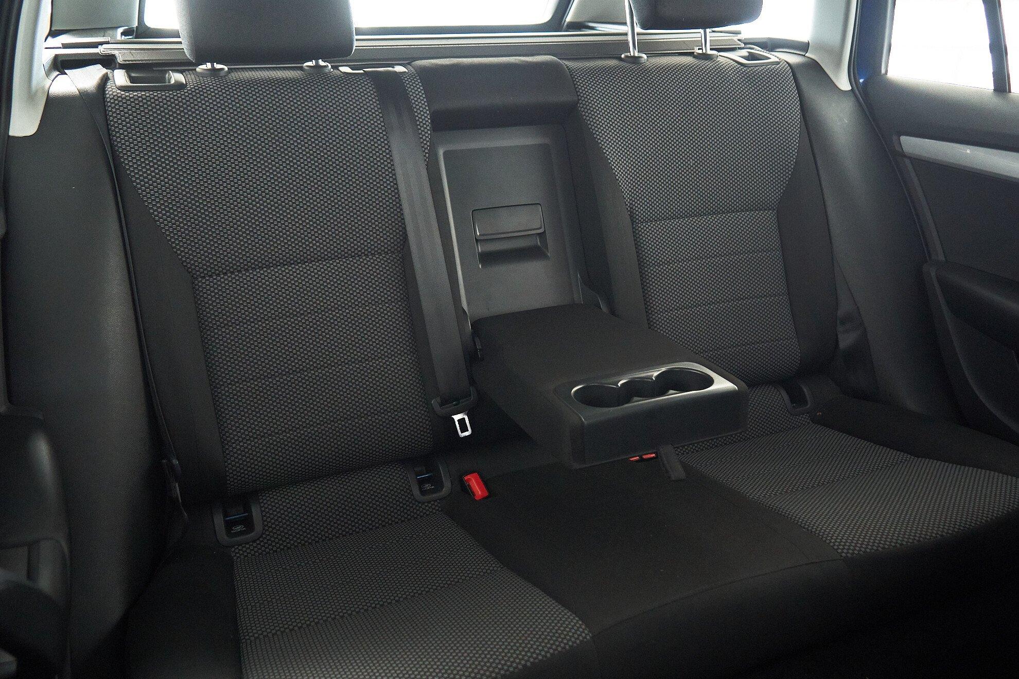 Skoda Octavia 2016, синий