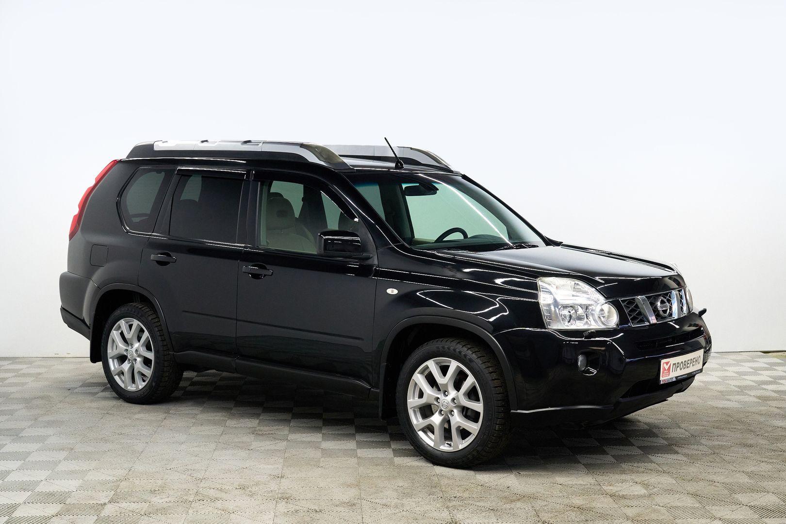 Nissan X-Trail 2010, черный