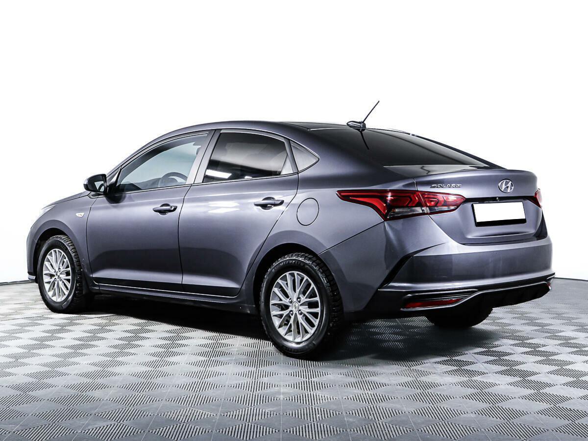 Hyundai Solaris 2022, серый