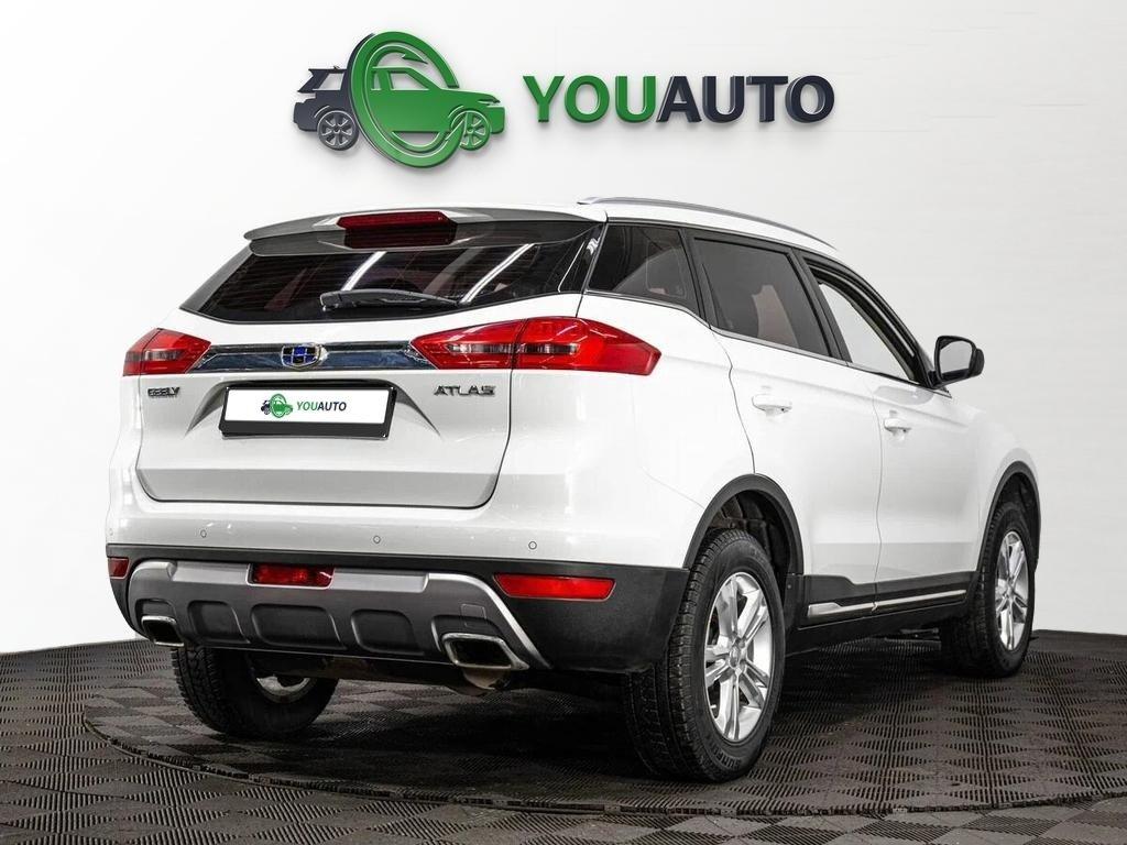 Geely Atlas 2020, белый