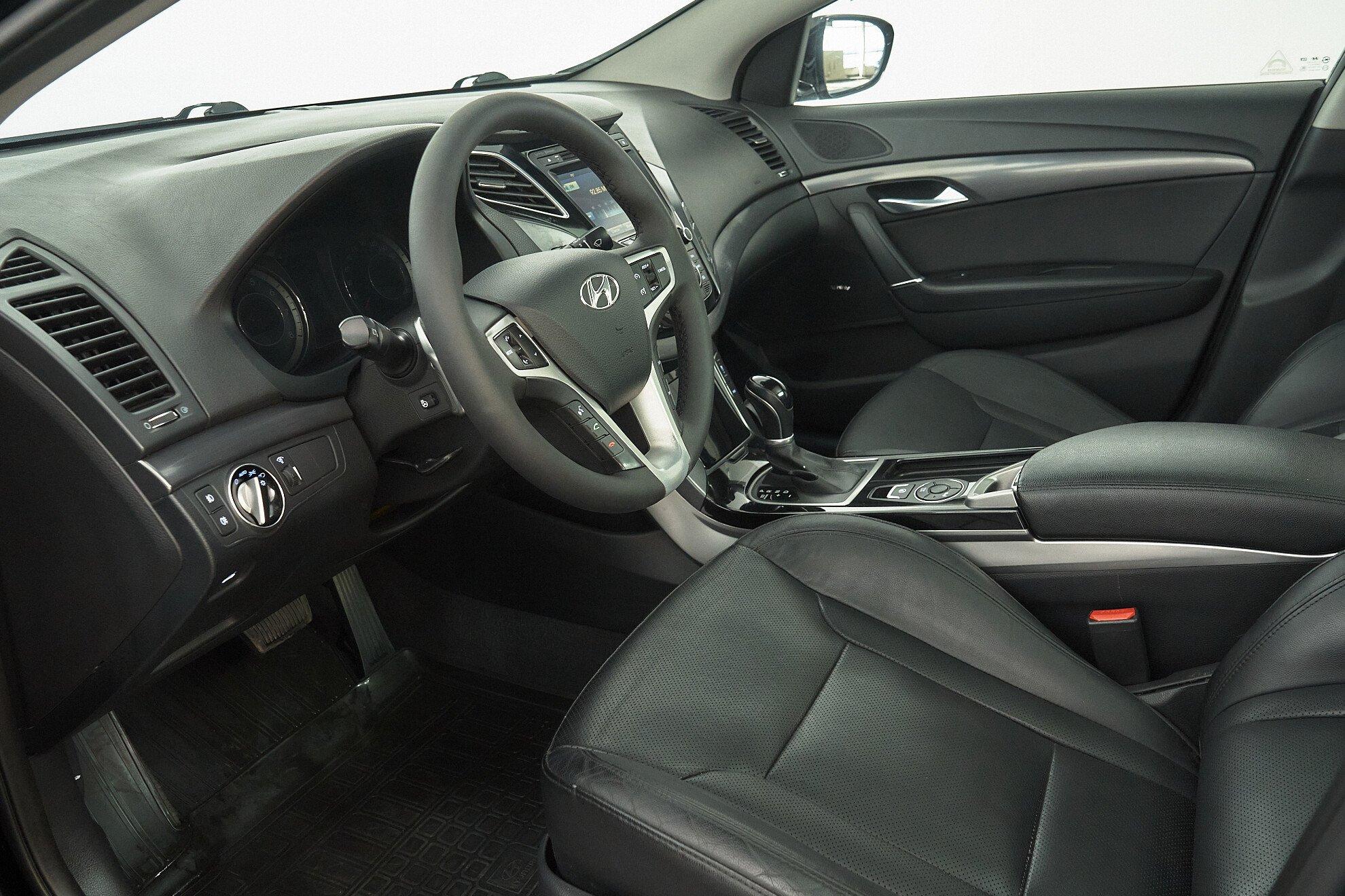 Hyundai i40 2013, черный