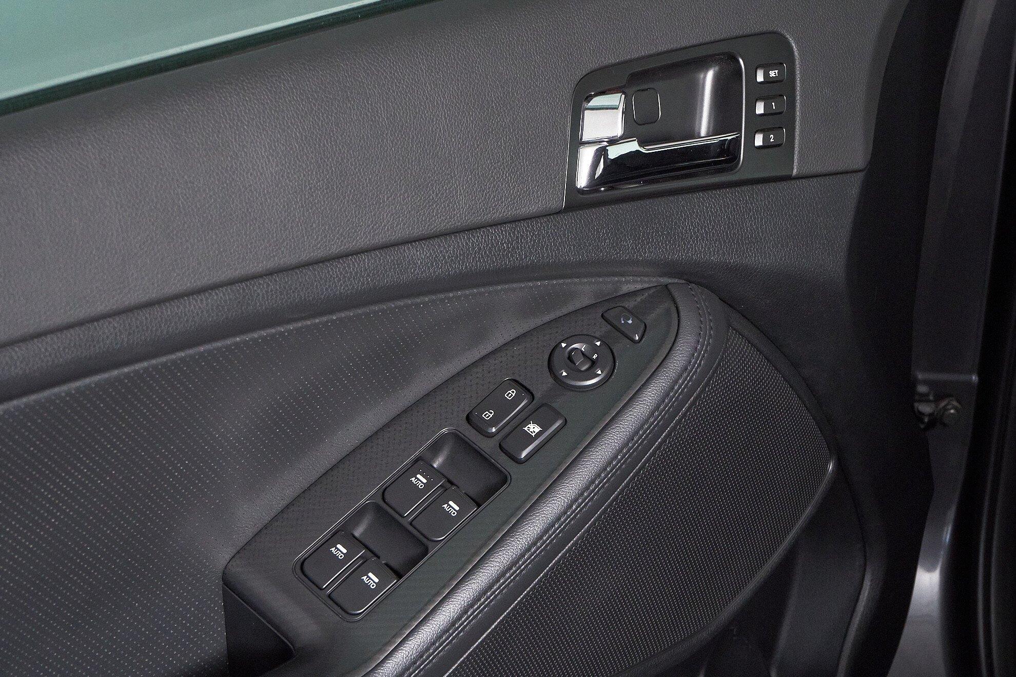 Kia Optima 2011, серый