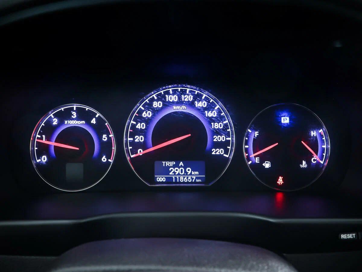 Hyundai Santa Fe 2012, серый