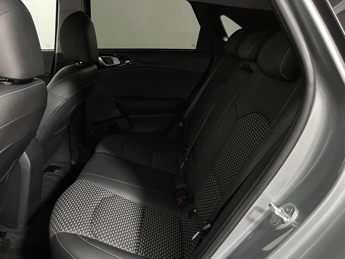Kia Ceed 2021, голубой