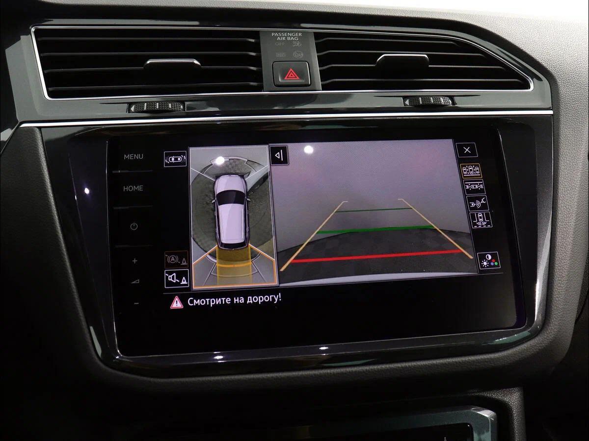 Volkswagen Tiguan 2022, белый
