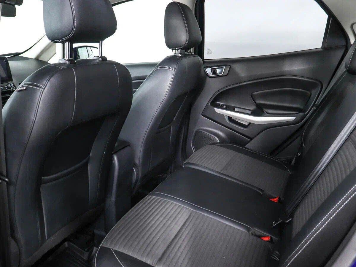 Ford EcoSport 2018, синий