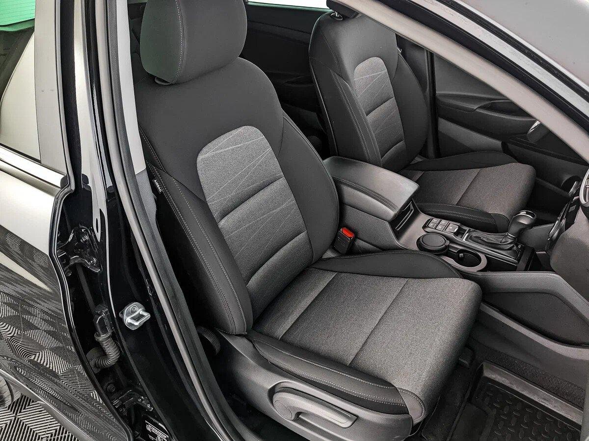 Hyundai Tucson 2021, черный