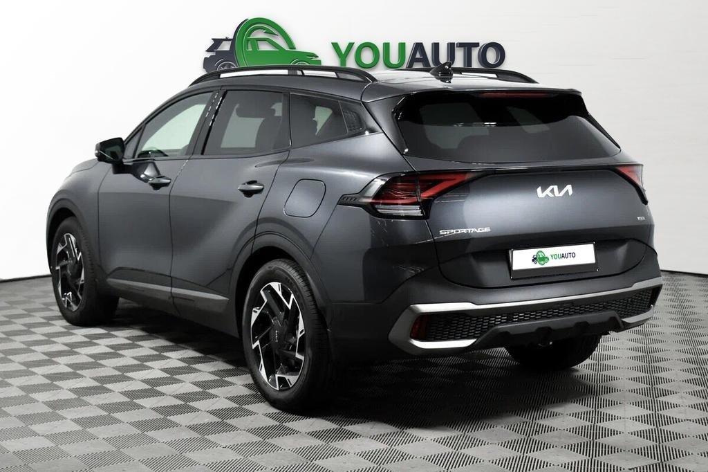 Kia Sportage 2022, серый