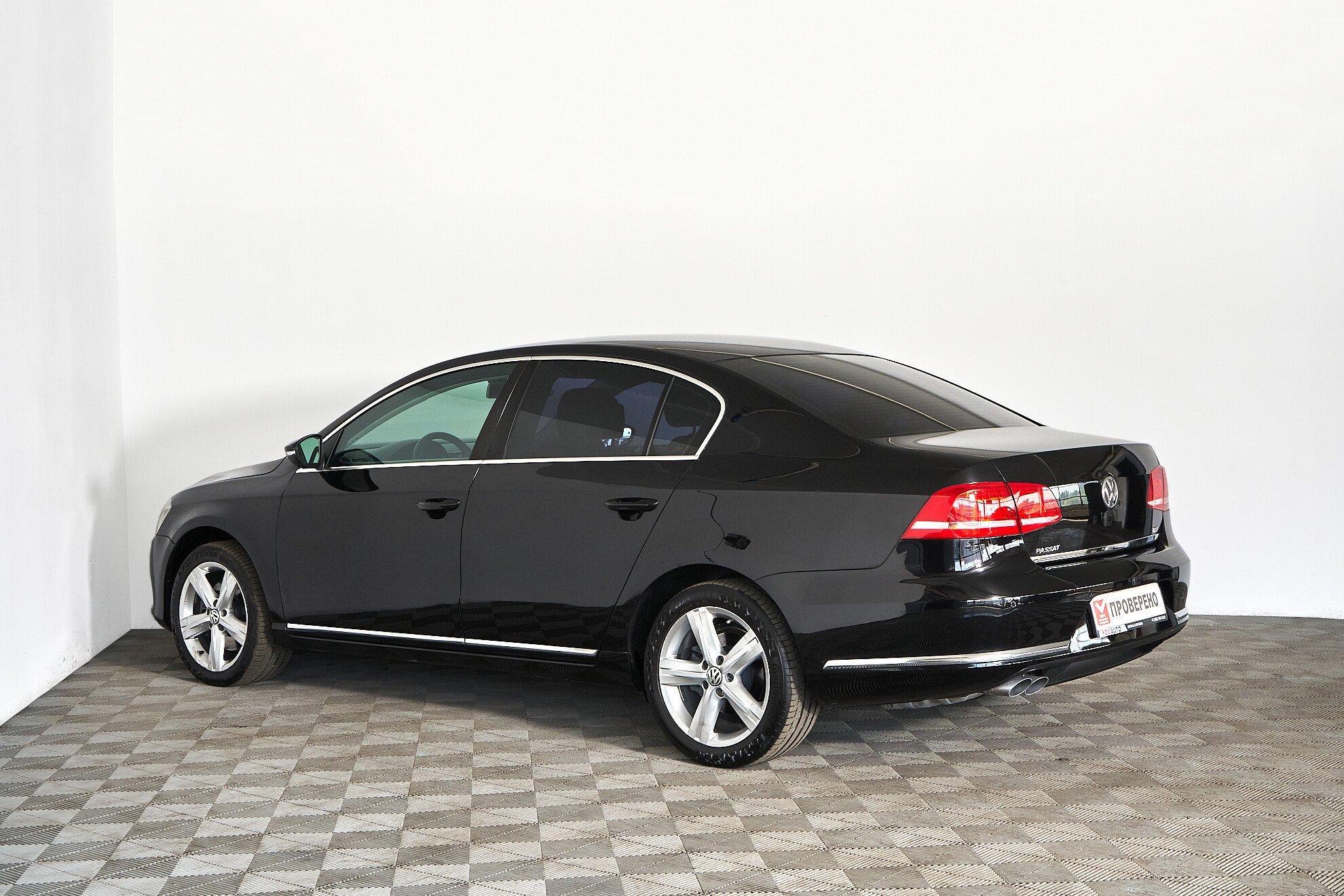 Volkswagen Passat 2012, черный