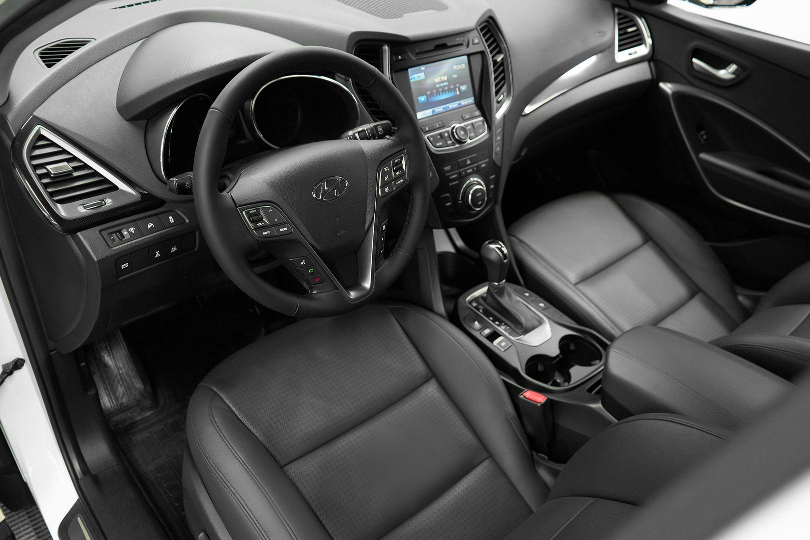 Hyundai Santa Fe 2013, белый