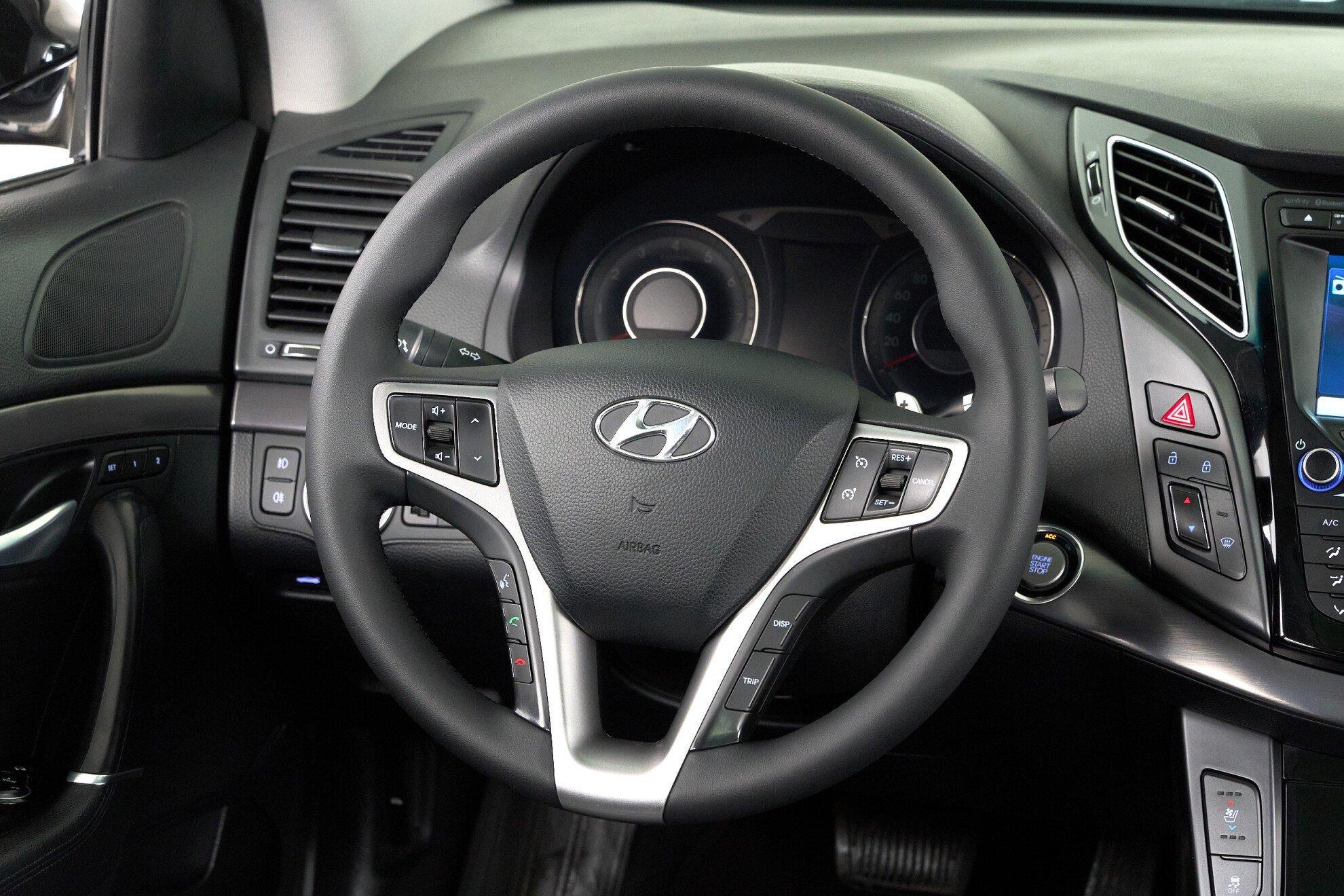 Hyundai i40 2014, черный