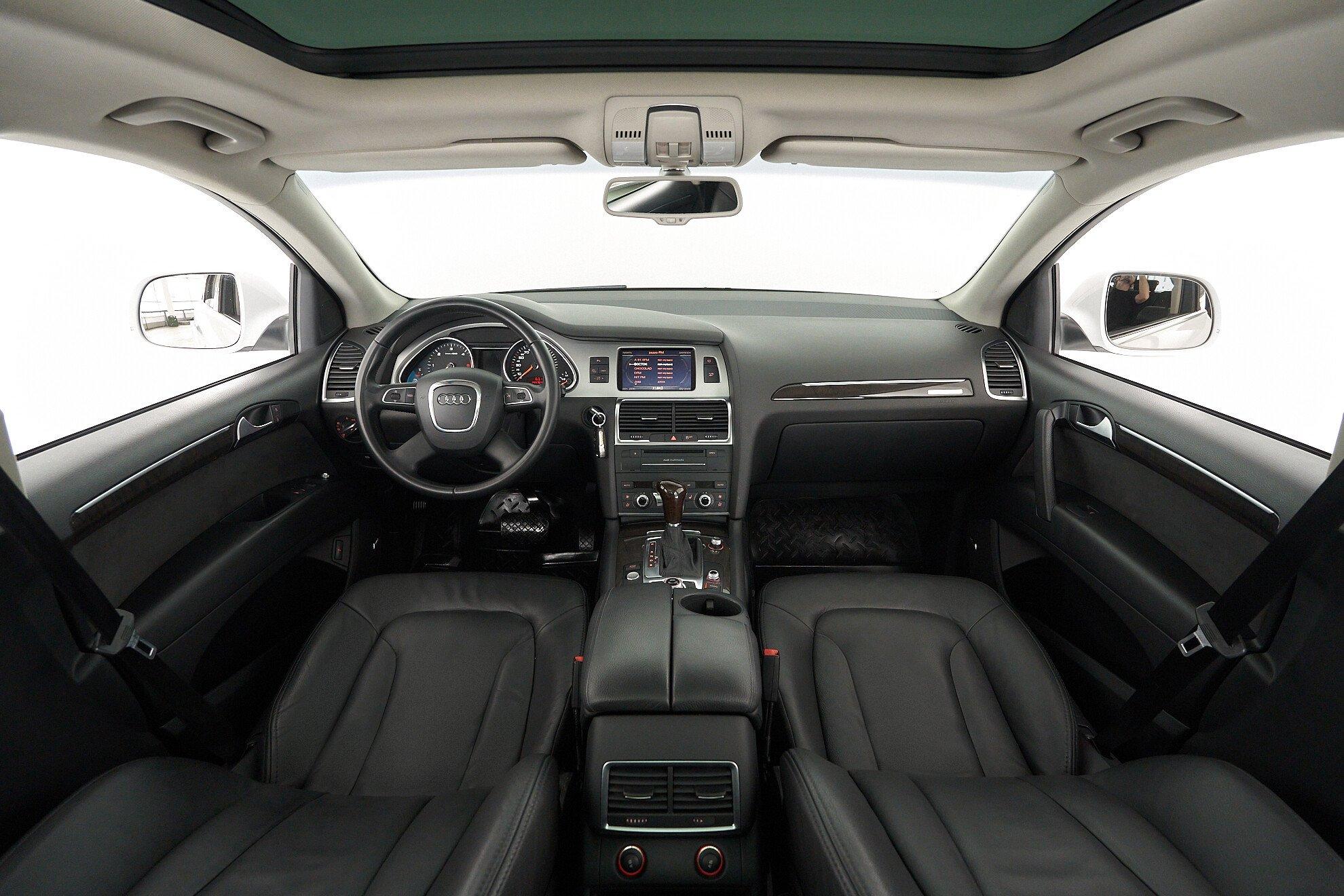 Audi Q7 2014, белый