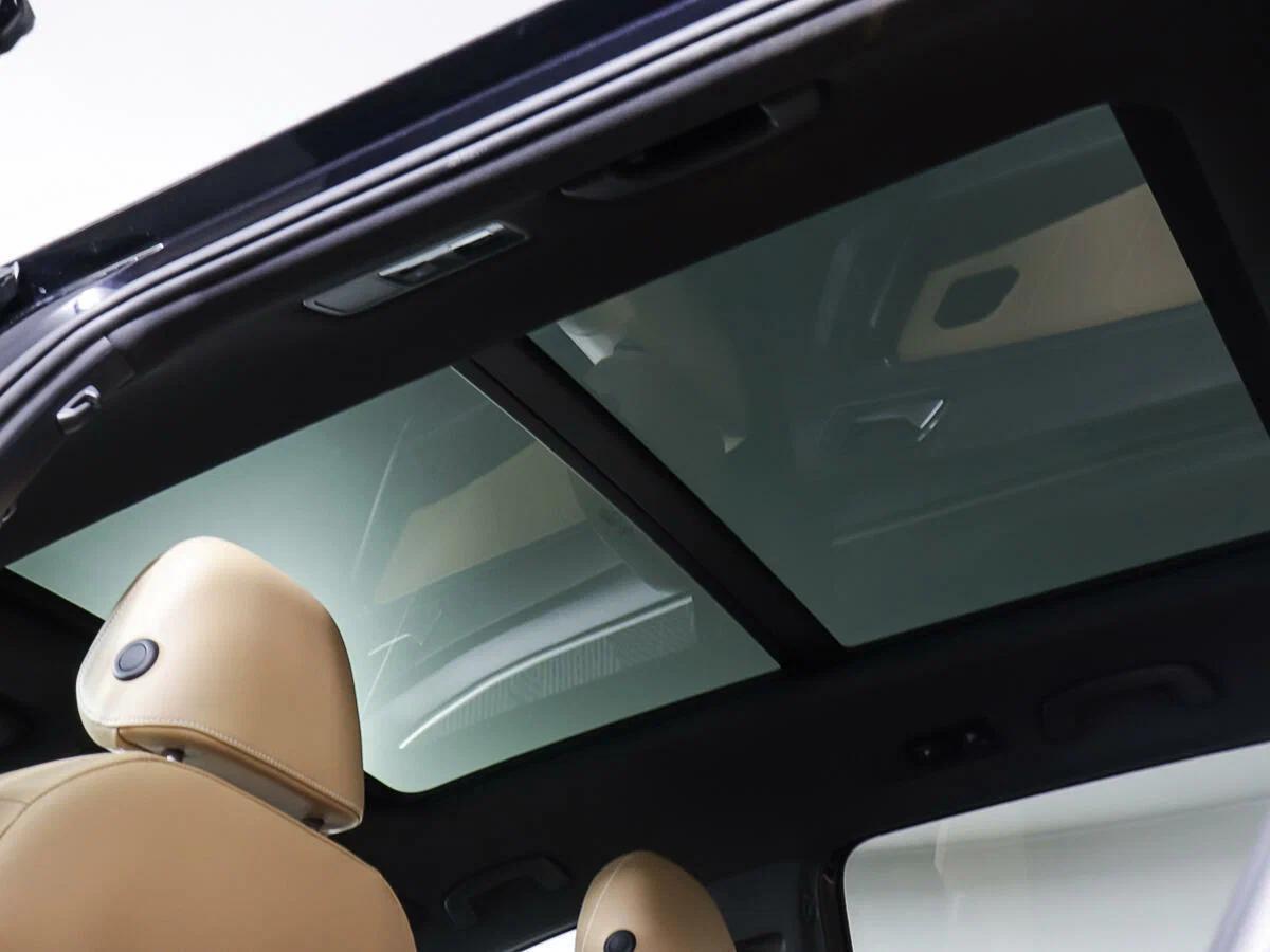 Volkswagen Tiguan 2022, черный