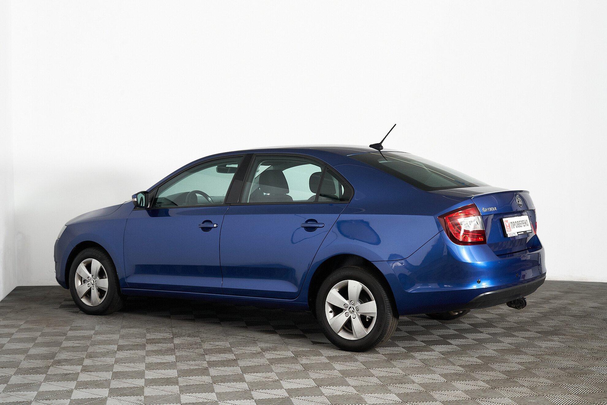 Skoda Rapid 2017, синий