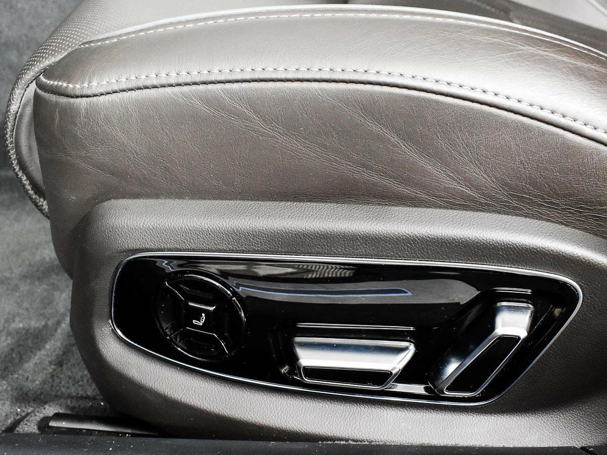 Audi A8 2018, черный