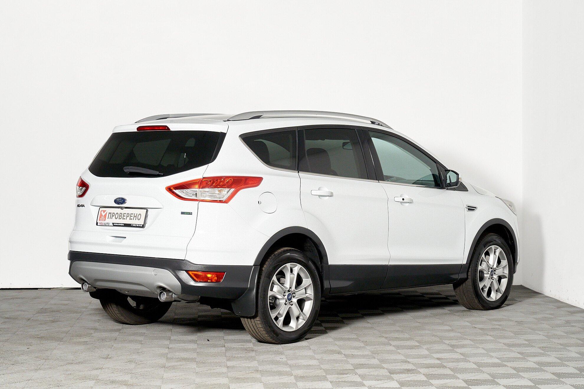 Ford Kuga 2015, белый
