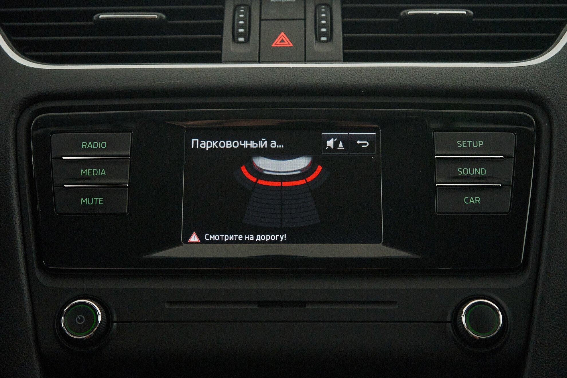 Skoda Octavia 2016, коричневый