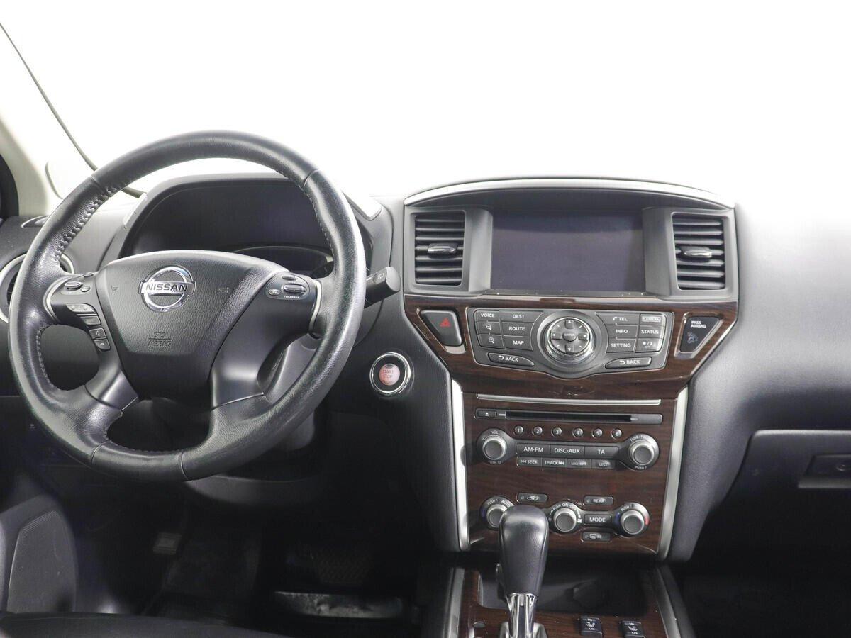Nissan Pathfinder 2014, серый