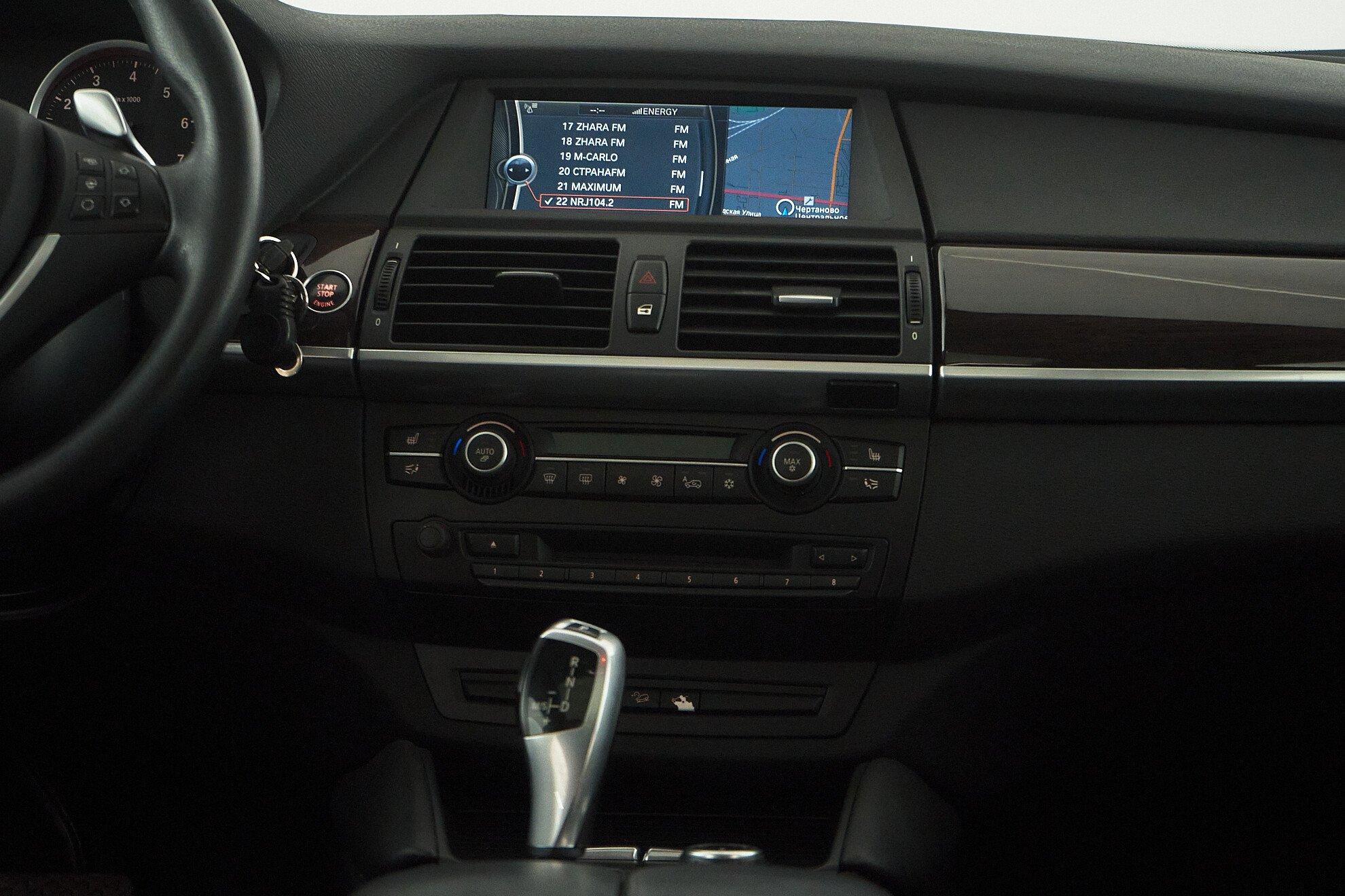 BMW X6 2010, черный