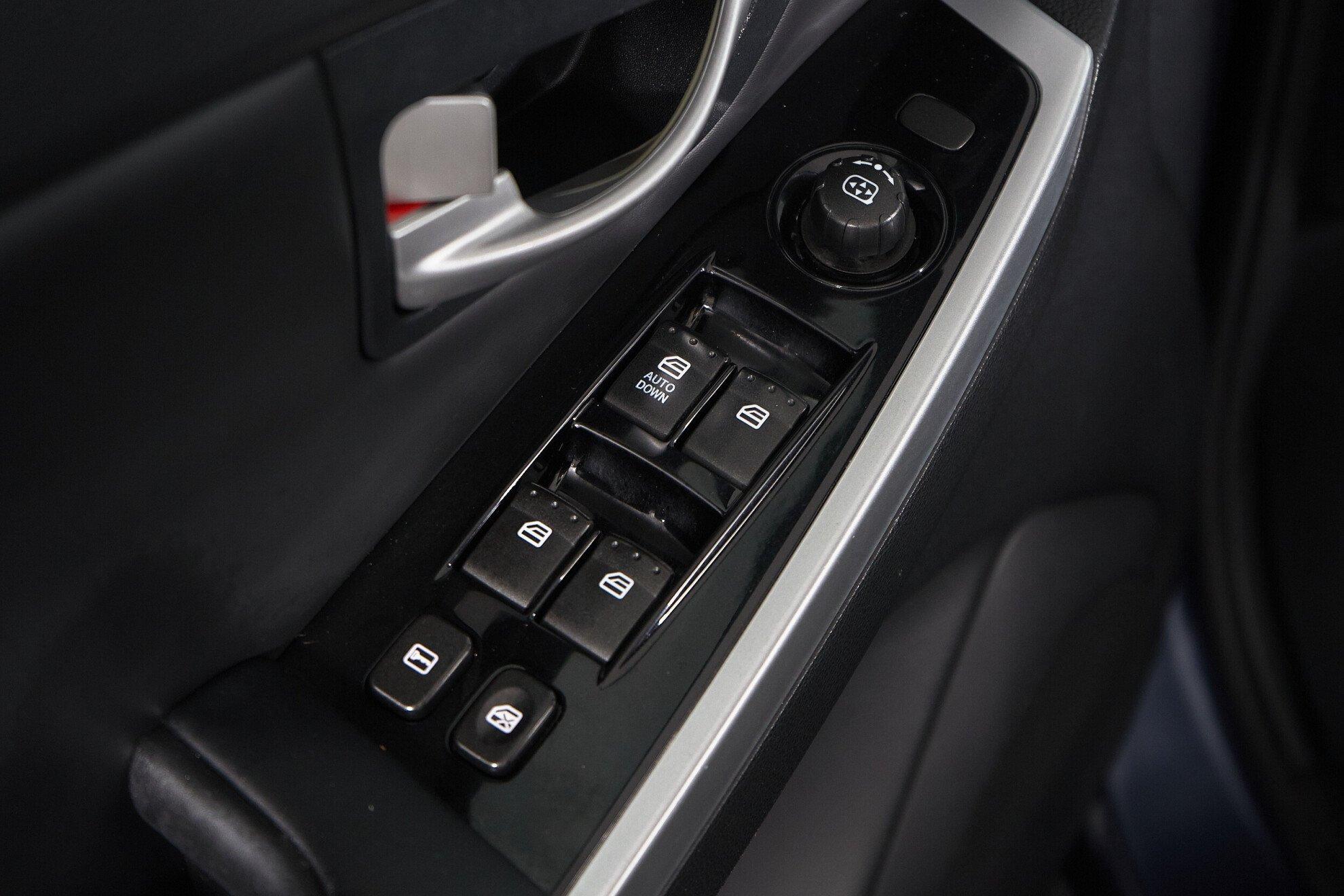 SsangYong Actyon 2013, синий