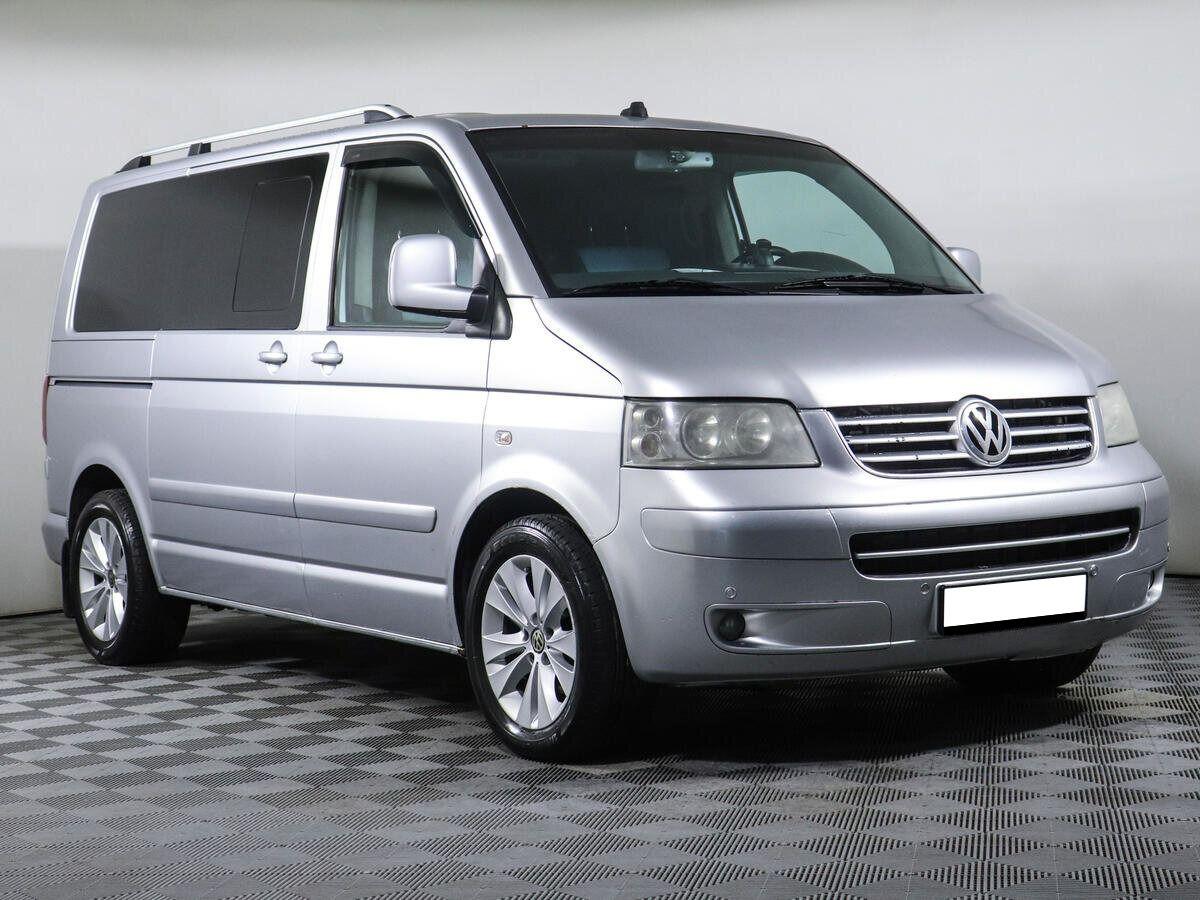Volkswagen Multivan 2009, серебряный