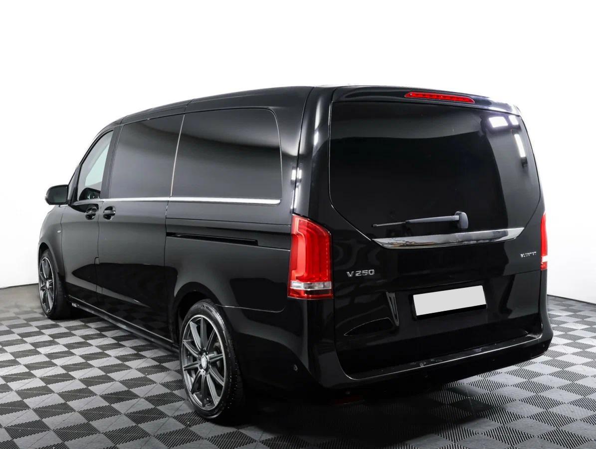 Mercedes-Benz V-Класс 2015, черный