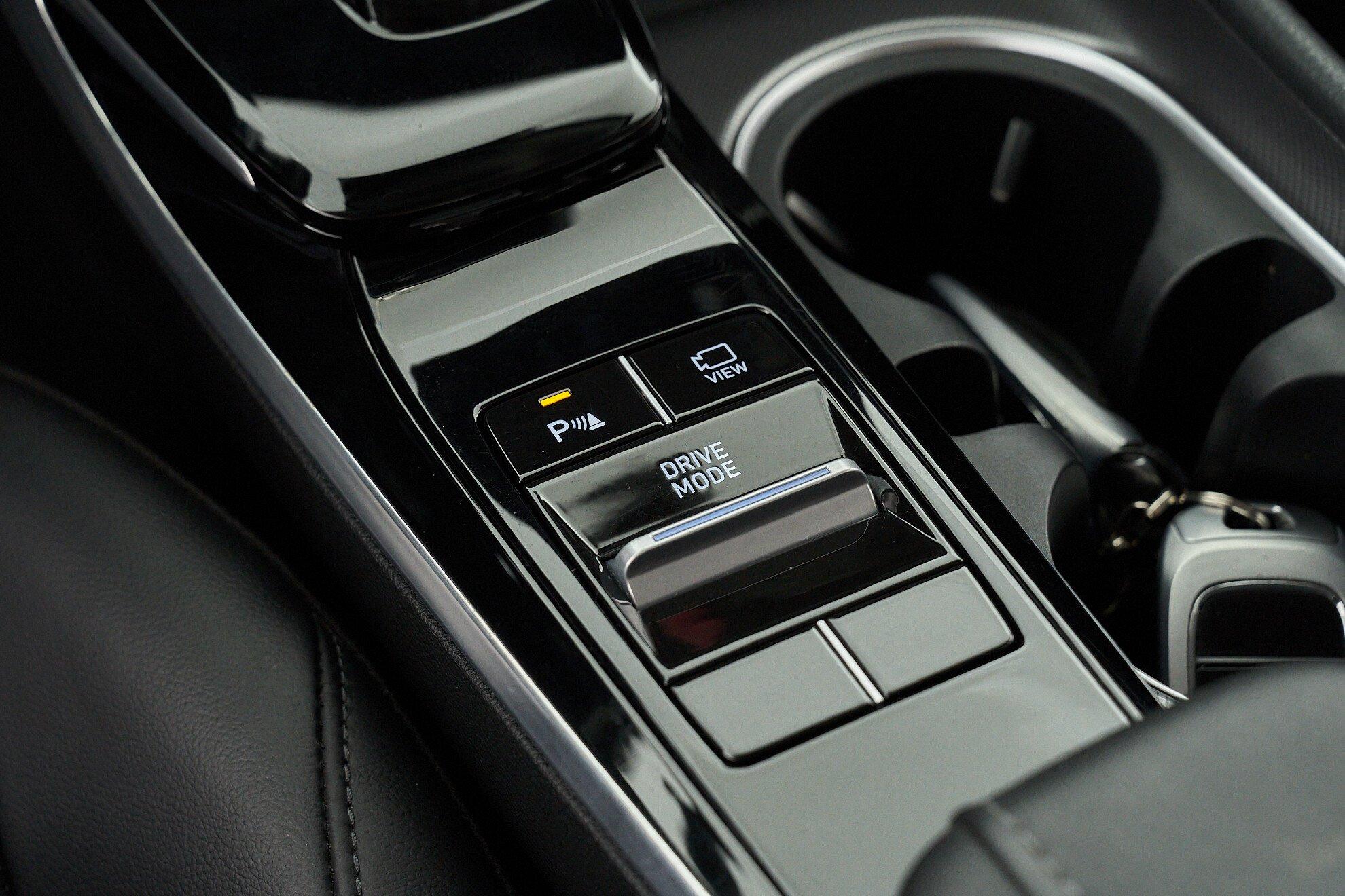 Hyundai Sonata 2019, черный