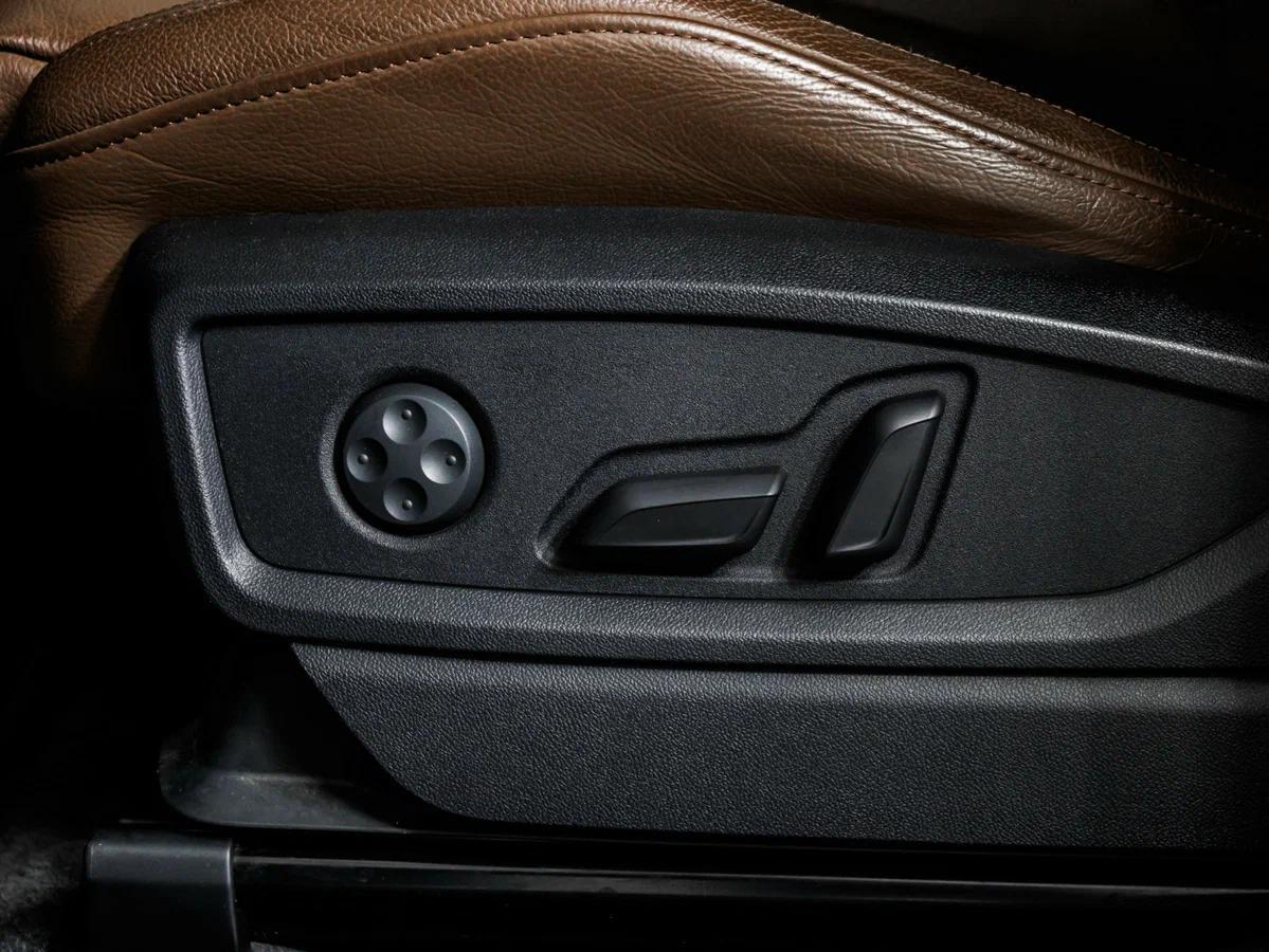 Audi Q5 2018, серебряный