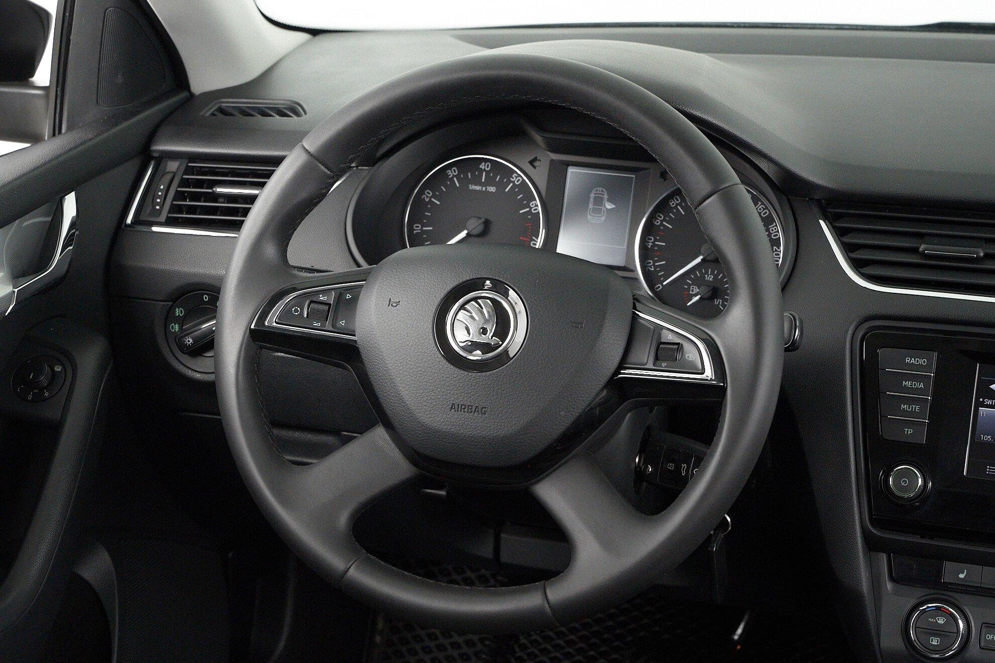 Skoda Octavia 2014, черный