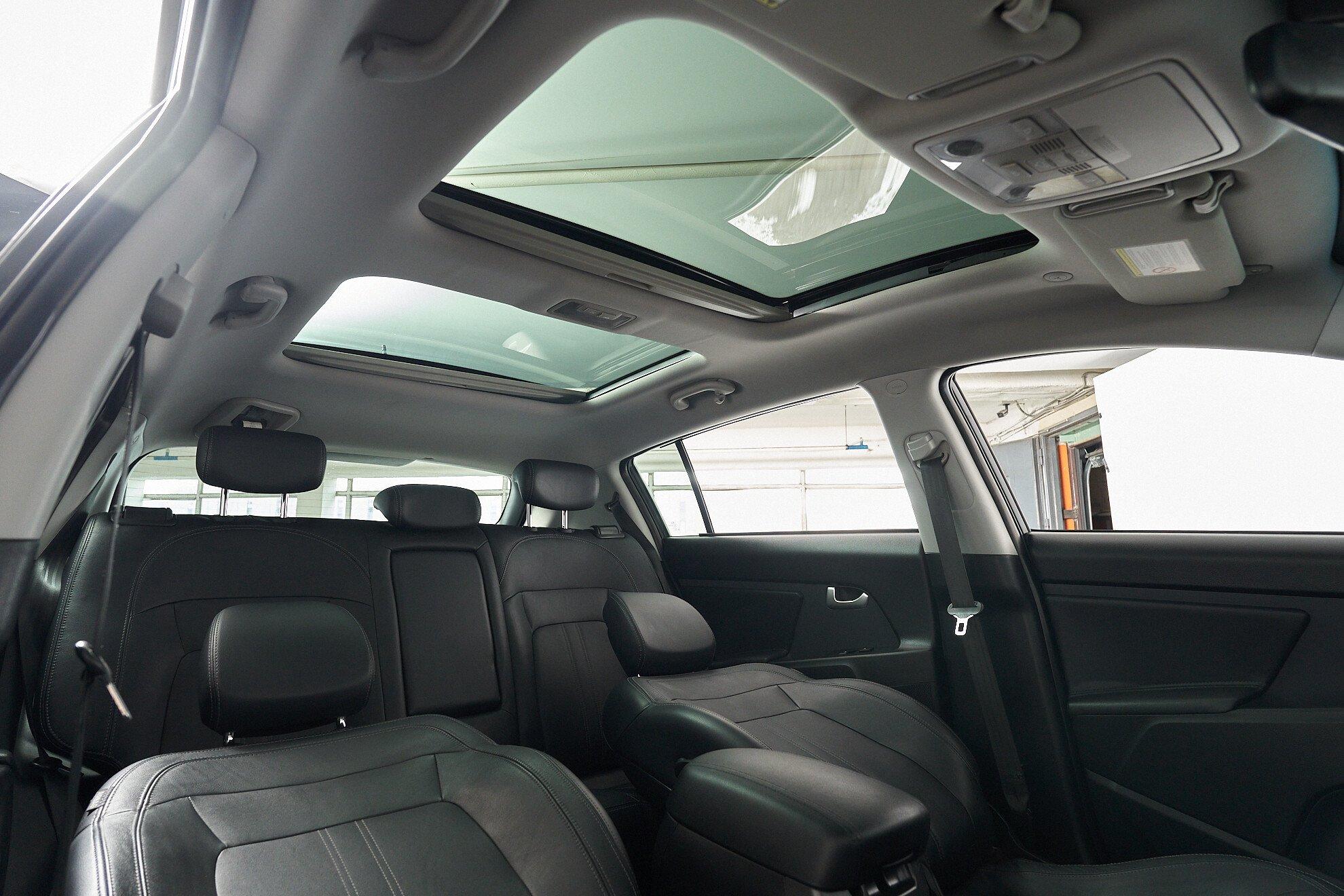 Kia Sportage 2012, черный