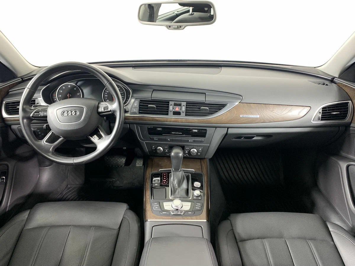 Audi A6 2017, серебряный