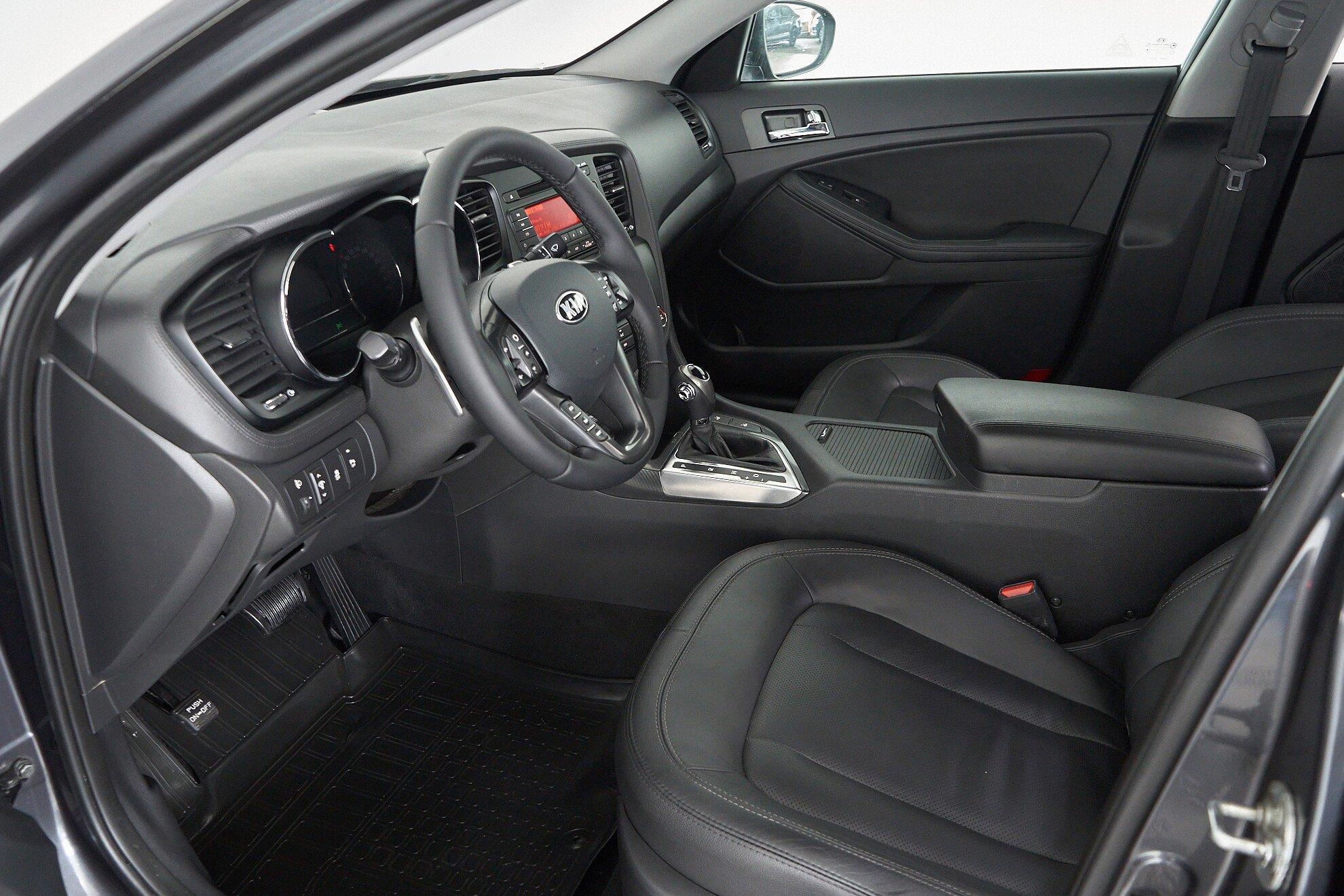 Kia Optima 2013, серый