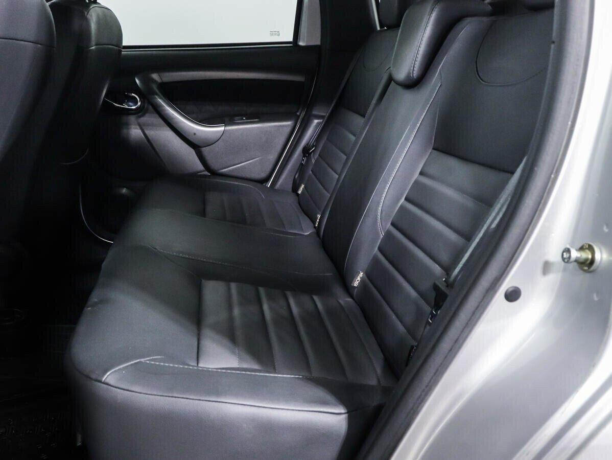 Renault Duster 2020, серебряный