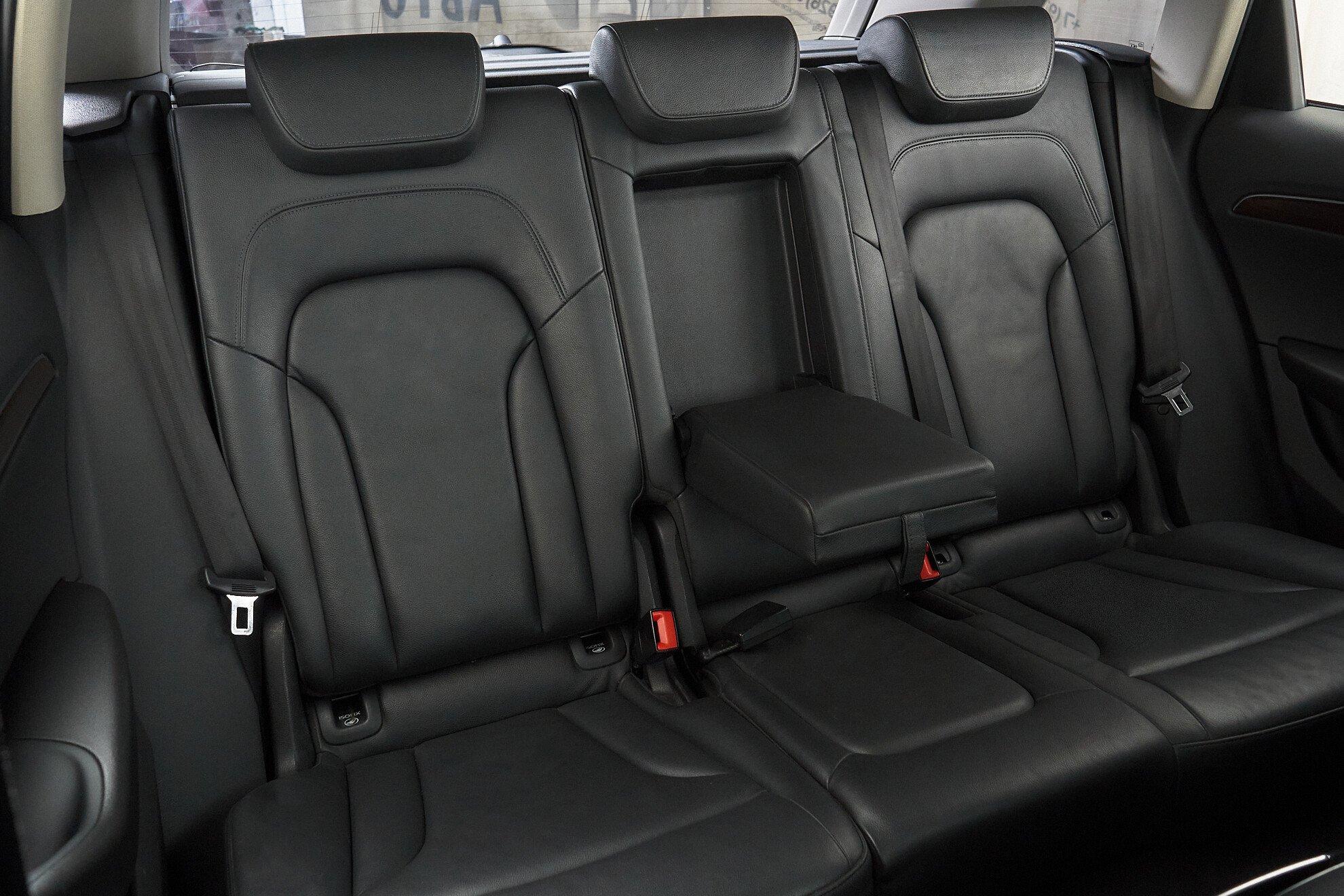 Audi Q5 2012, белый