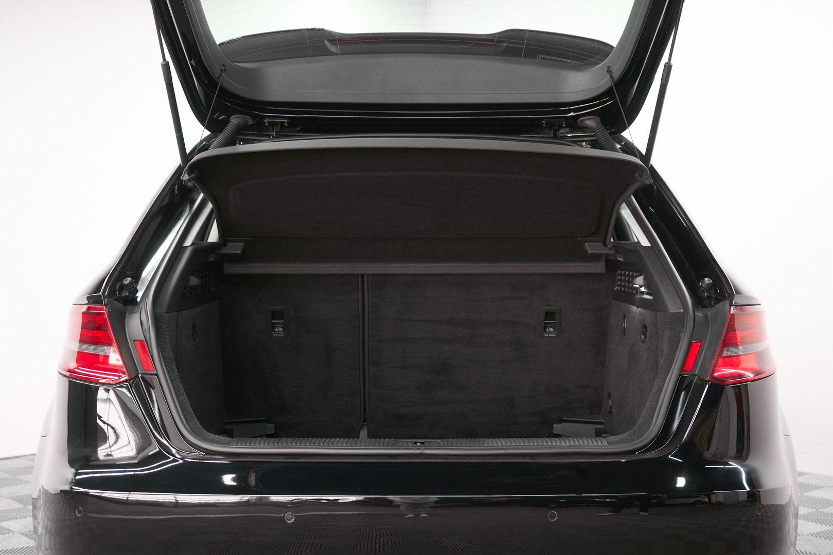 Audi A3 2013, черный