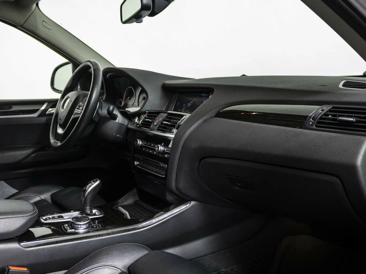 BMW X4 2018, белый