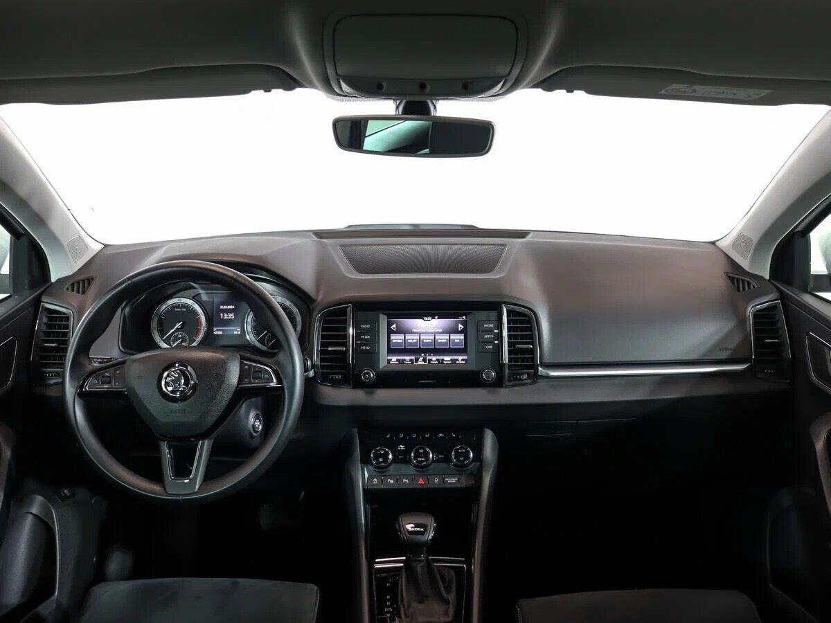 Skoda Karoq 2020, белый