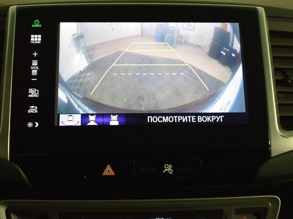 Honda Pilot 2017, красный