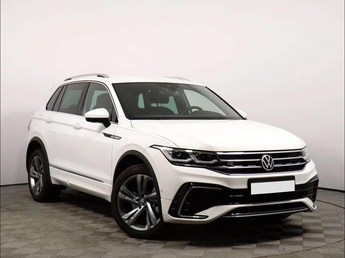 Volkswagen Tiguan 2022, белый