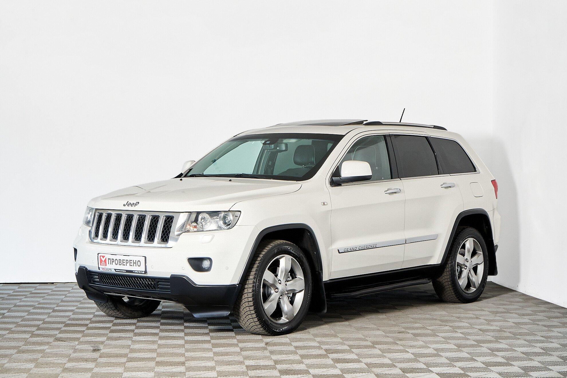 Jeep Grand Cherokee 2012, белый