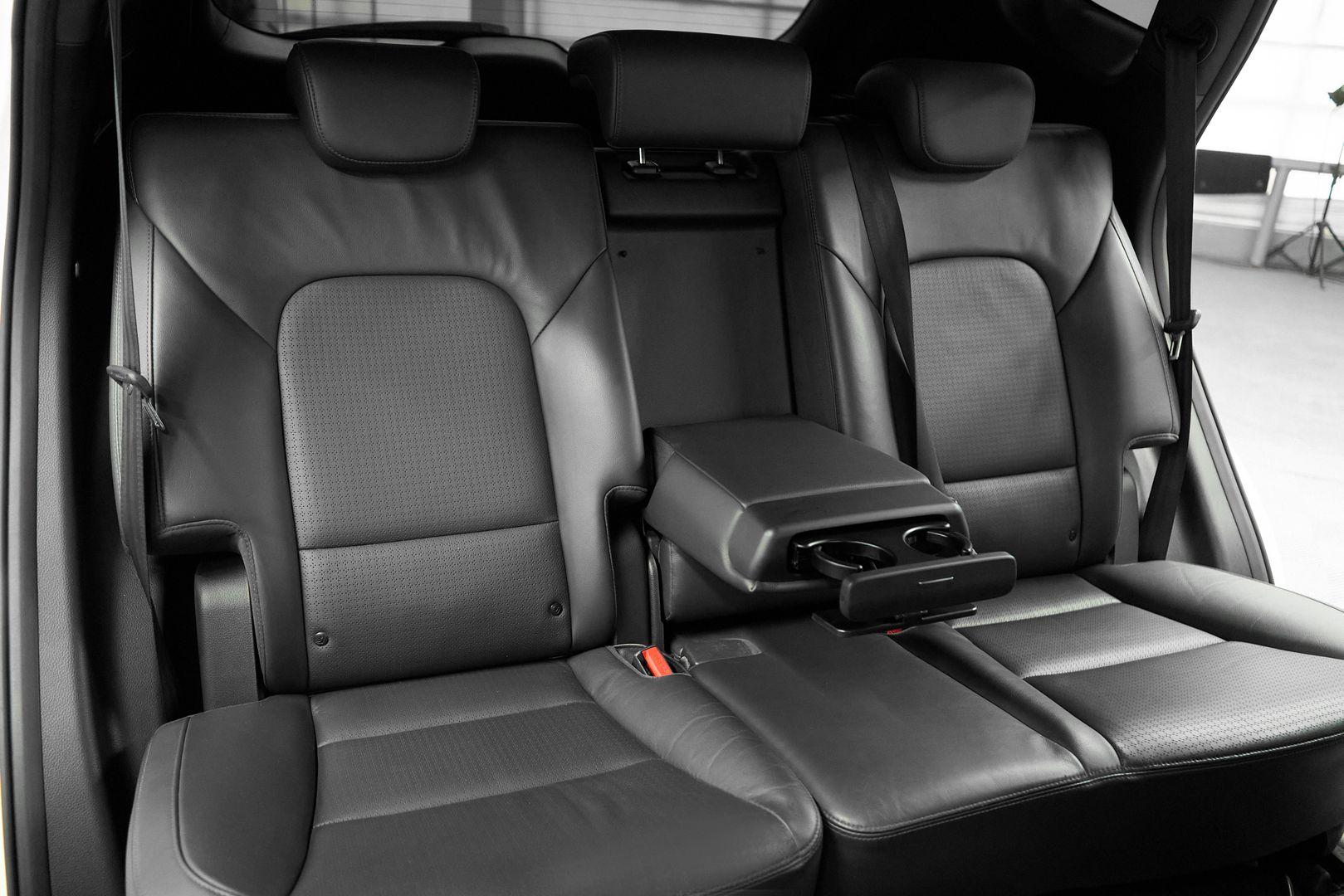 Hyundai Santa Fe 2013, белый